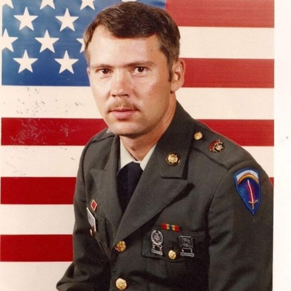 Meet your Posher, Ray